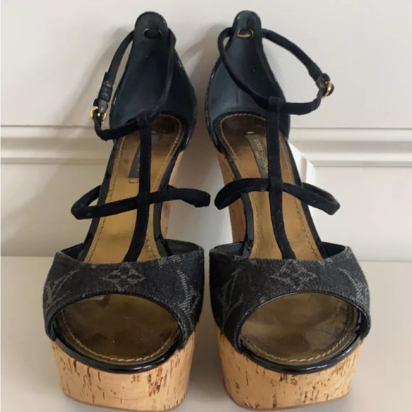 LV Elegant Black Platform Louis Vuitton Shoes with Cork Wedge - Picture 1 of 3